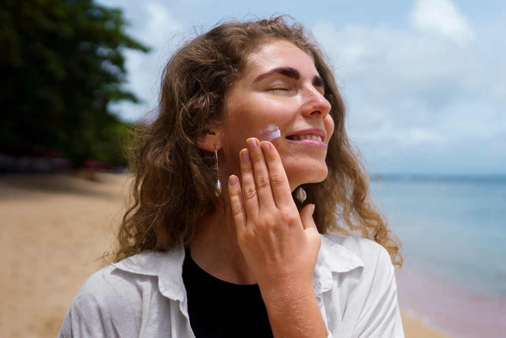 Laits après-soleil : mythe marketing ou réel allié pour la peau ?
